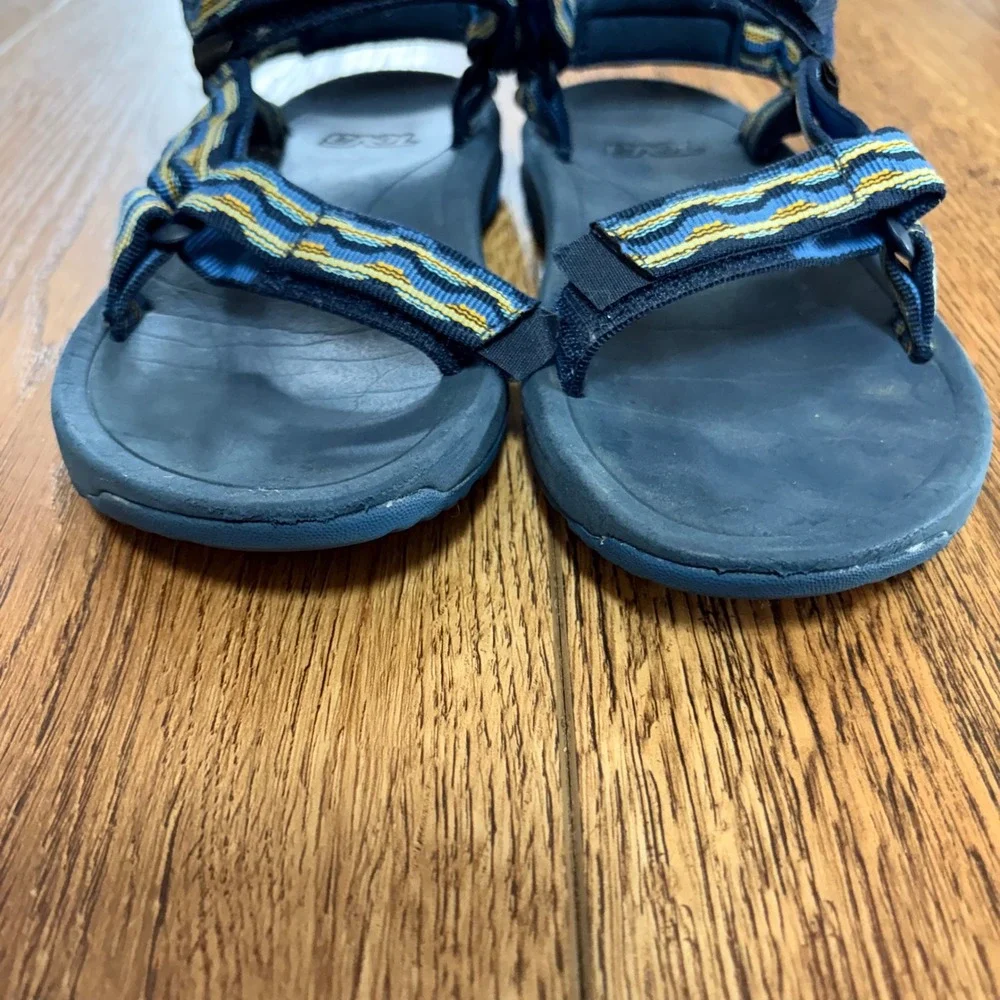 Teva Youth Hurricane XLT 2 Sandal Kishi Dark Blue Size 3 Adjustable straps